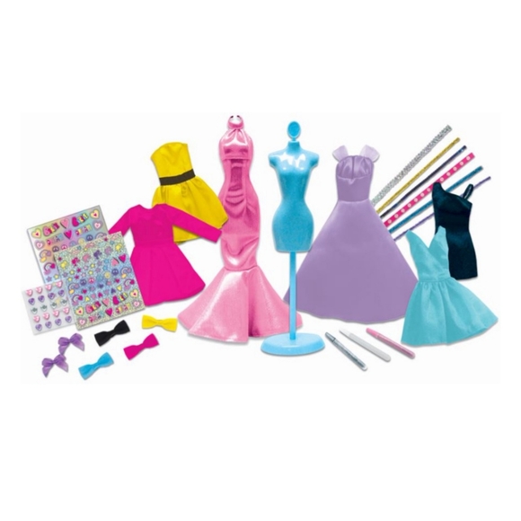 Barbie Ultimate Be A Real Fashion Designer Set 150+ Pieces Doll Outfits Dresses - Picture 2 of 4